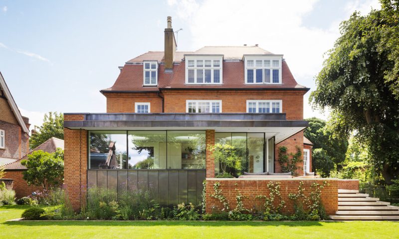 Contemporary Extension To A Grade 2 Listed Property In Wimbledon